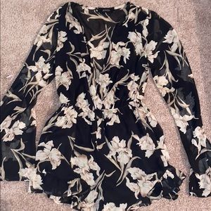 Black Floral romper EUC size S